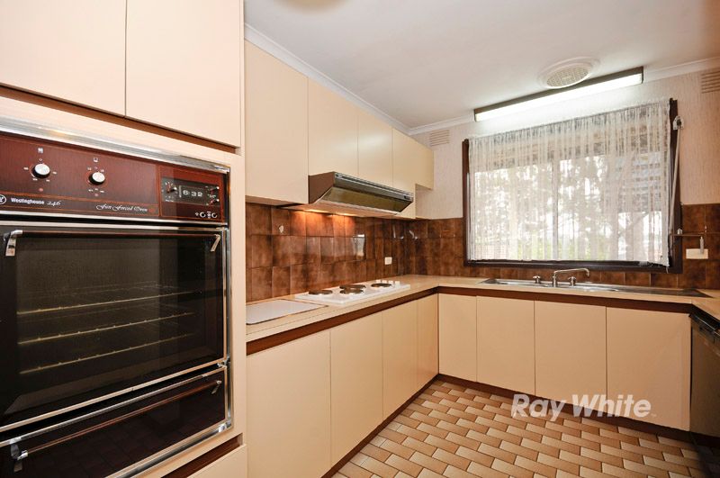 4 Asquith Court, WANTIRNA, VIC 3152