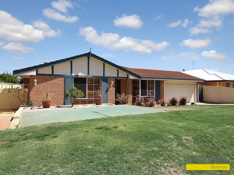 12 Bullfinch Way, BALLAJURA WA 6066