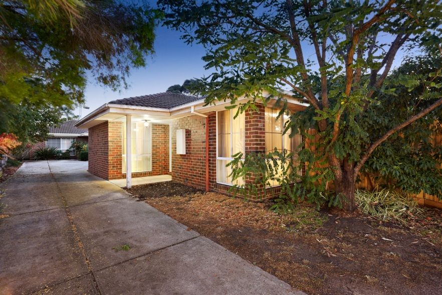 44 Melinga Crescent, CHADSTONE VIC 3148