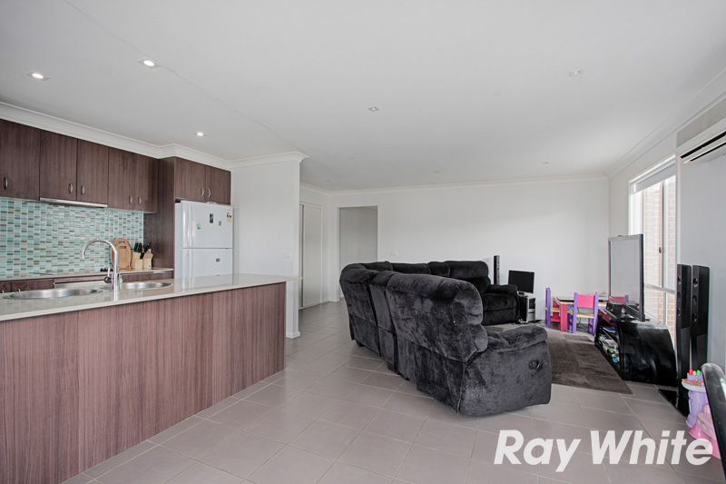 7 Orchard Valley Avenue, PAKENHAM, VIC 3810