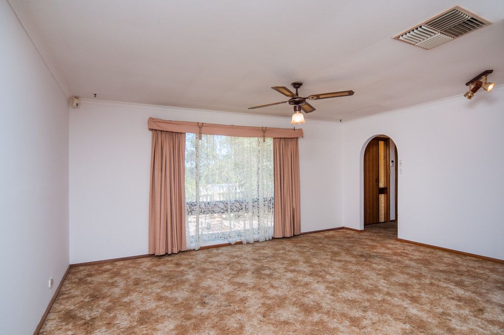 30 Sherwood Avenue, HAPPY VALLEY, SA 5159