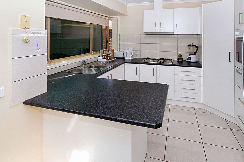 1/1 Somers Close, MILL PARK, VIC 3082