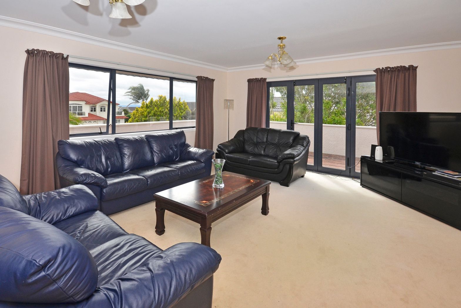 7 Santa Monica Place, GOODWOOD HEIGHTS, Manukau City