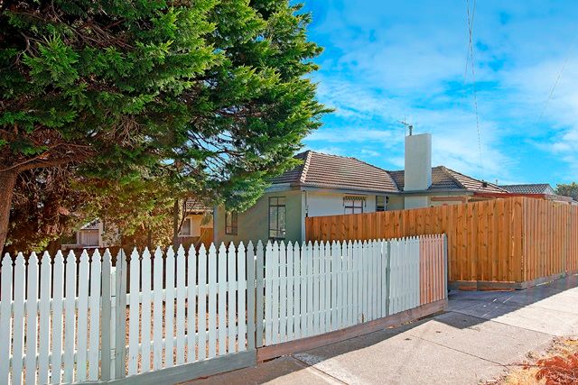 9 Faye Street, RESERVOIR, VIC 3073