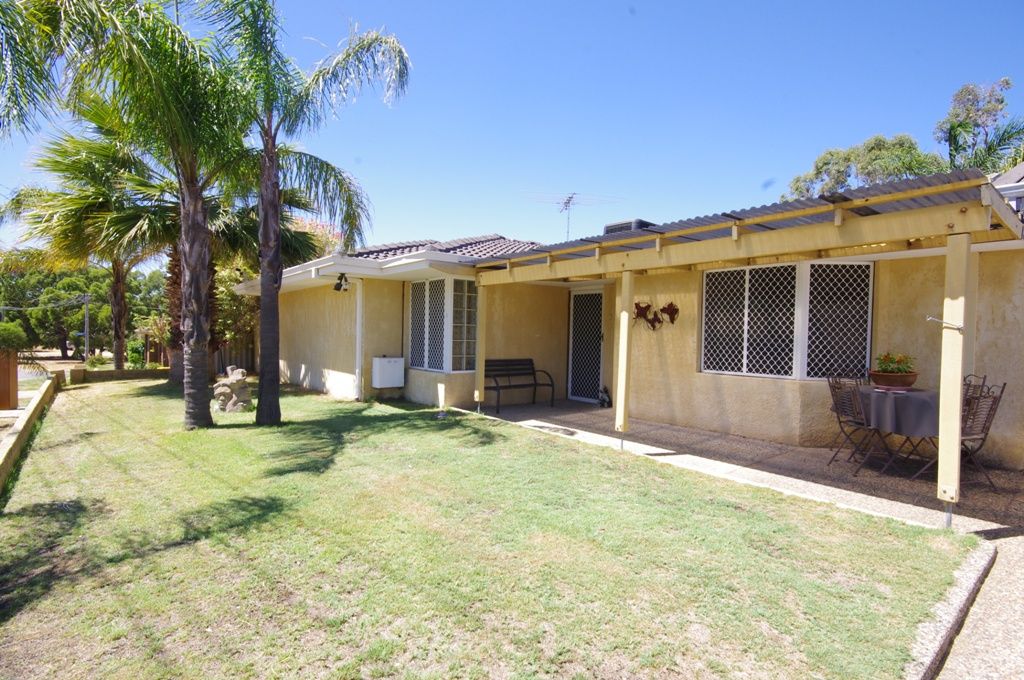 2 Pinewood Green, MIRRABOOKA, WA 6061