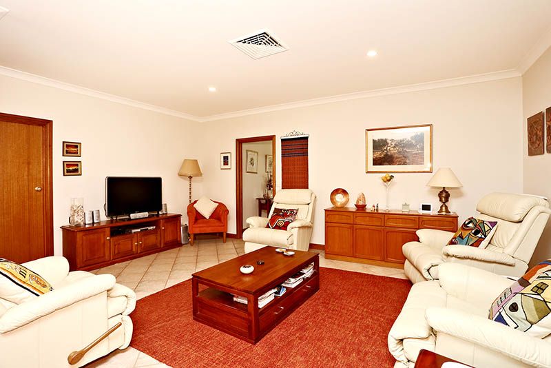2C Stanley Place, CLARE, SA 5453