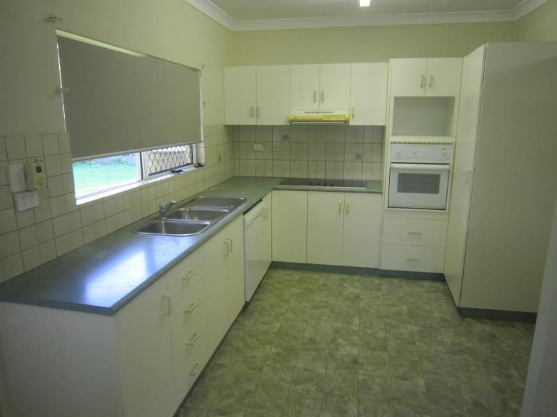 7 McCann Close, EDMONTON, QLD 4869