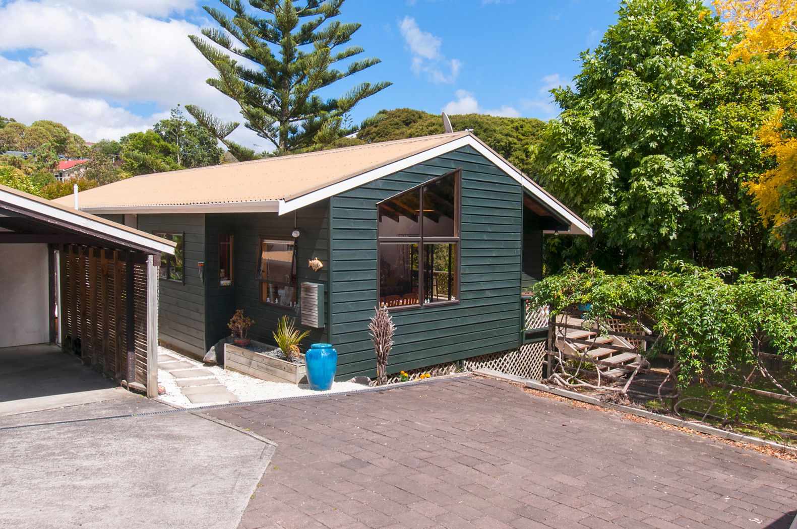 16A Robbies Road, SHELLY PARK, Manukau City