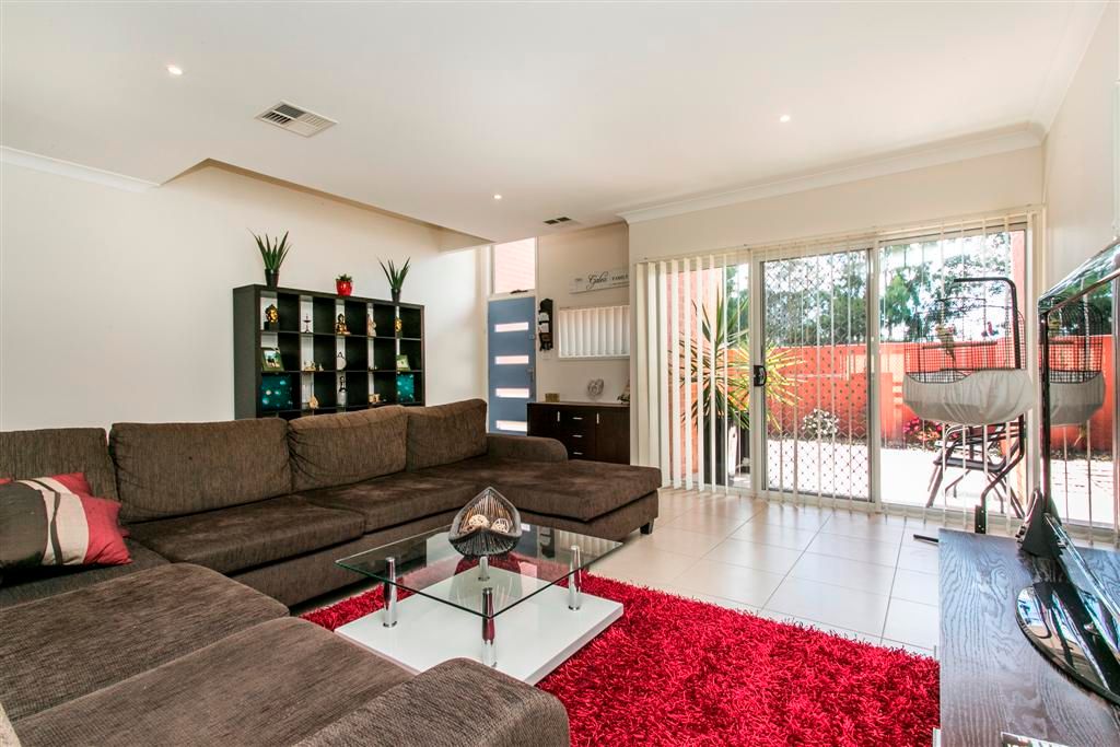 6 Fowler Street, CLAREMONT MEADOWS, NSW 2747
