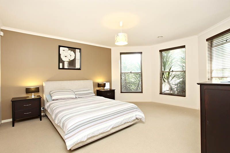 22 Fuschia Grove, SOUTH MORANG, VIC 3752