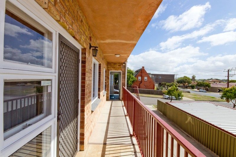 1/19 Renwick Street, WEST BEACH, SA 5024