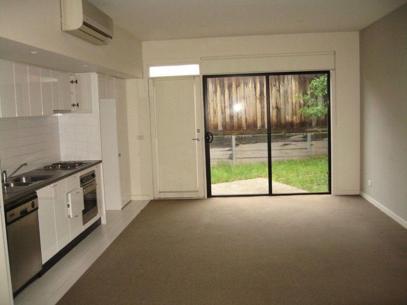 17 Leaf Court, CLAYTON, VIC 3168