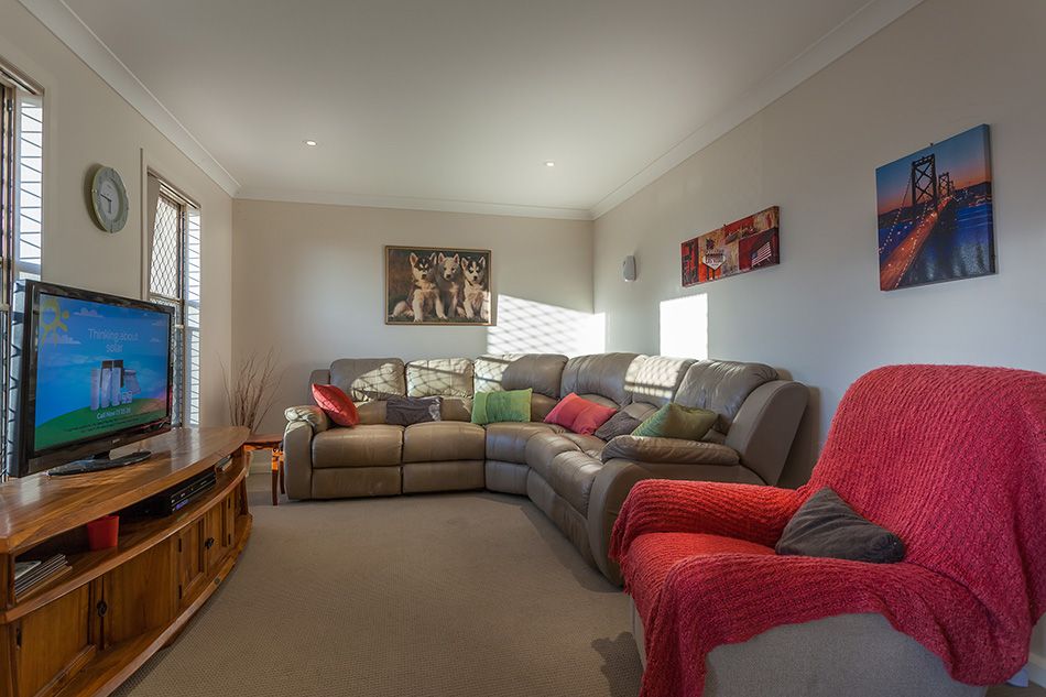 6 Barambah Street, Glenvale, QLD 4350