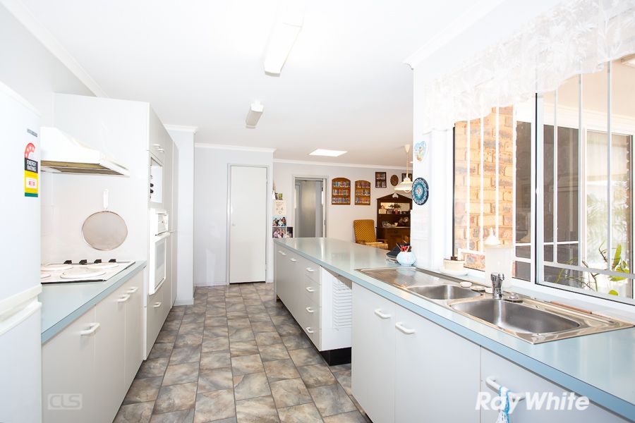 5 Village Avenue, BONGAREE, QLD 4507
