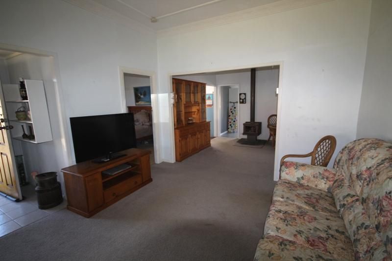 TAREE, NSW 2430