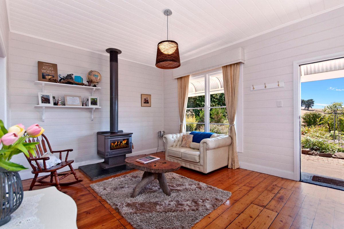 78 McCartneys Road, CROSSLEY, VIC 3283