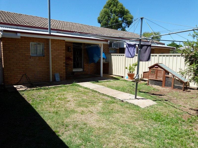 24 Johnson Street, FORBES, NSW 2871