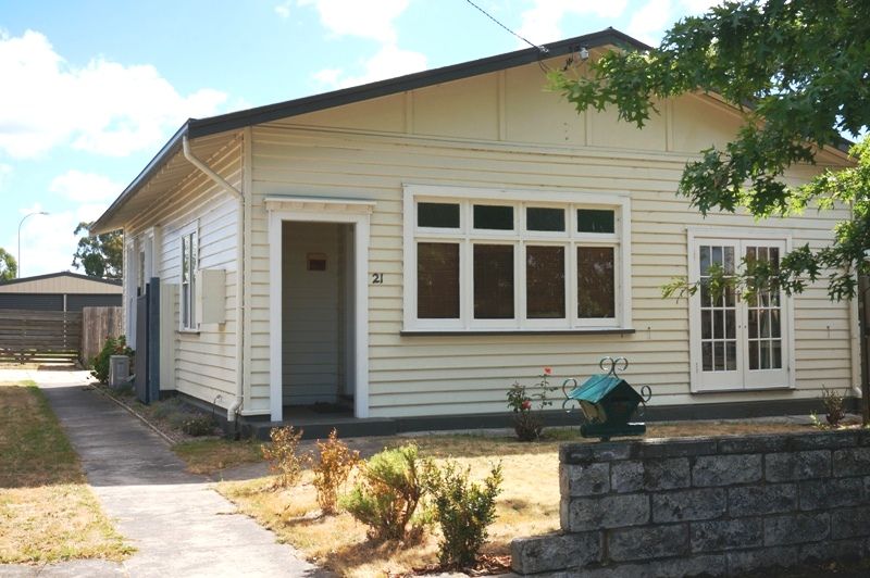 21 Birdwood Street, MOWBRAY TAS 7248