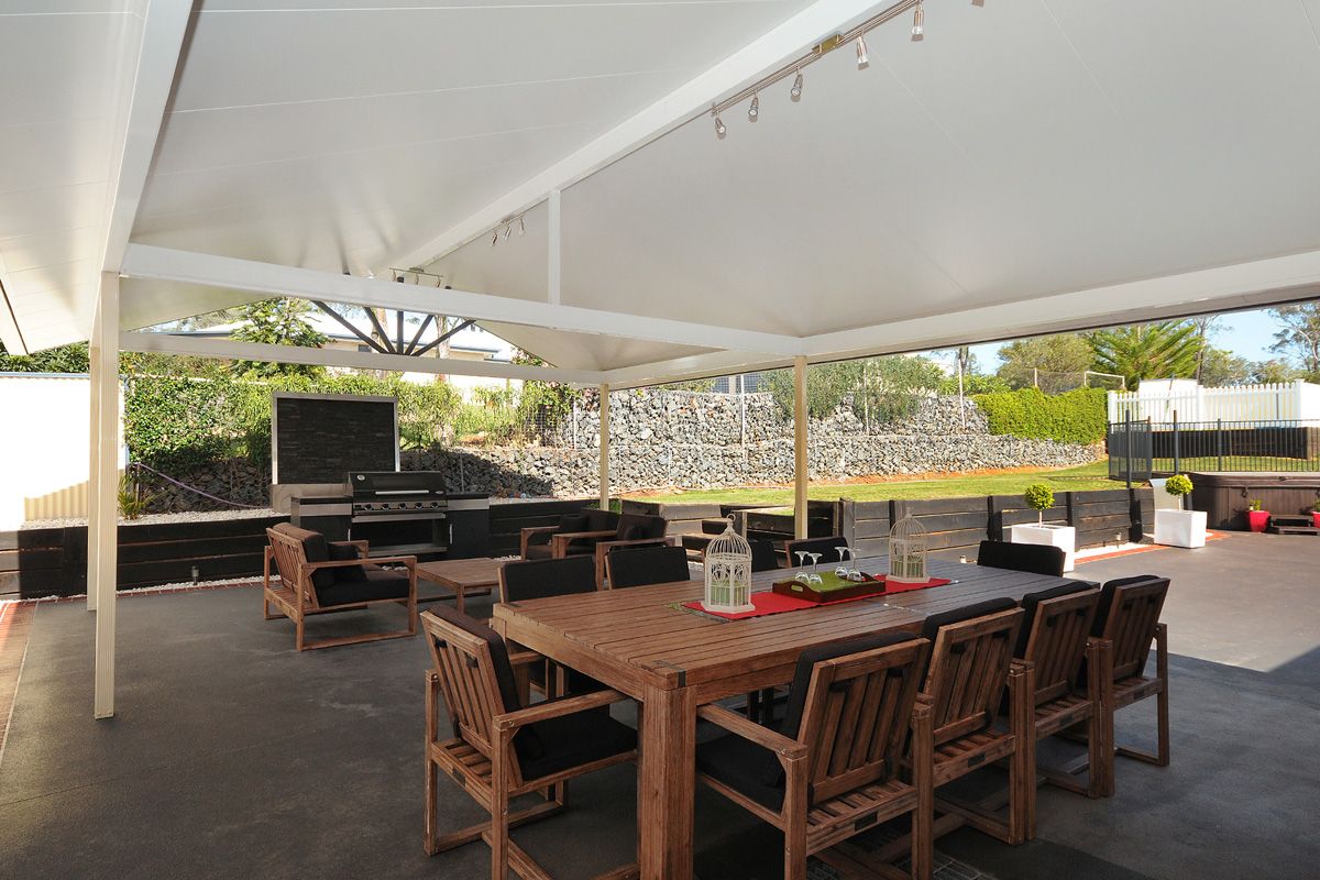 58 Highland Park Road, Meringandan West, QLD 4352