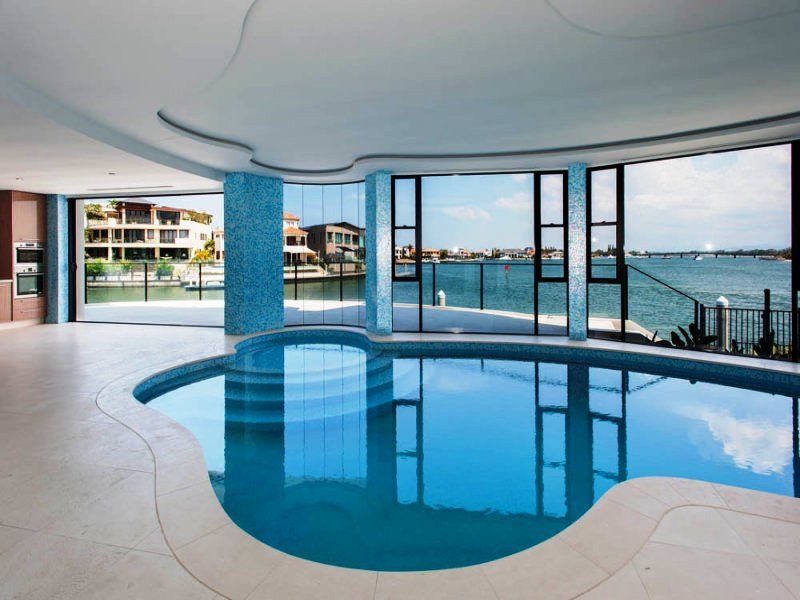 26 Hampton Court, SOVEREIGN ISLANDS QLD 4216