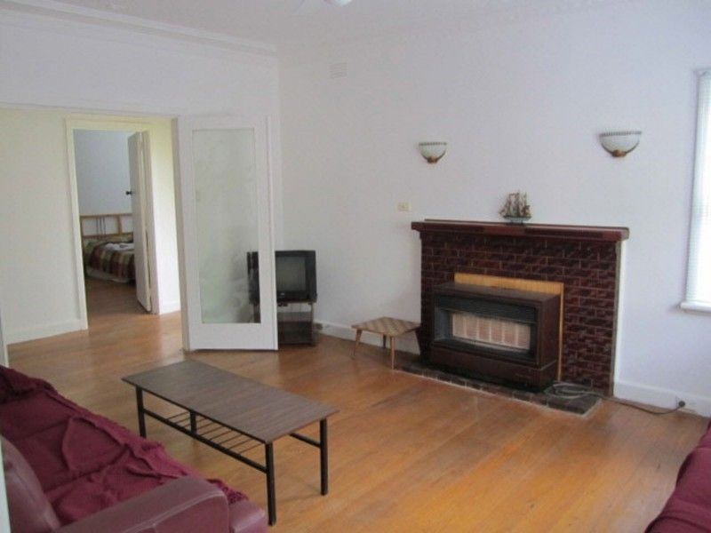 9 Parer Street, OAKLEIGH, VIC 3166