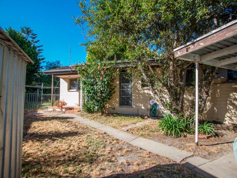 5 Griggs Court, MORNINGTON VIC 3931