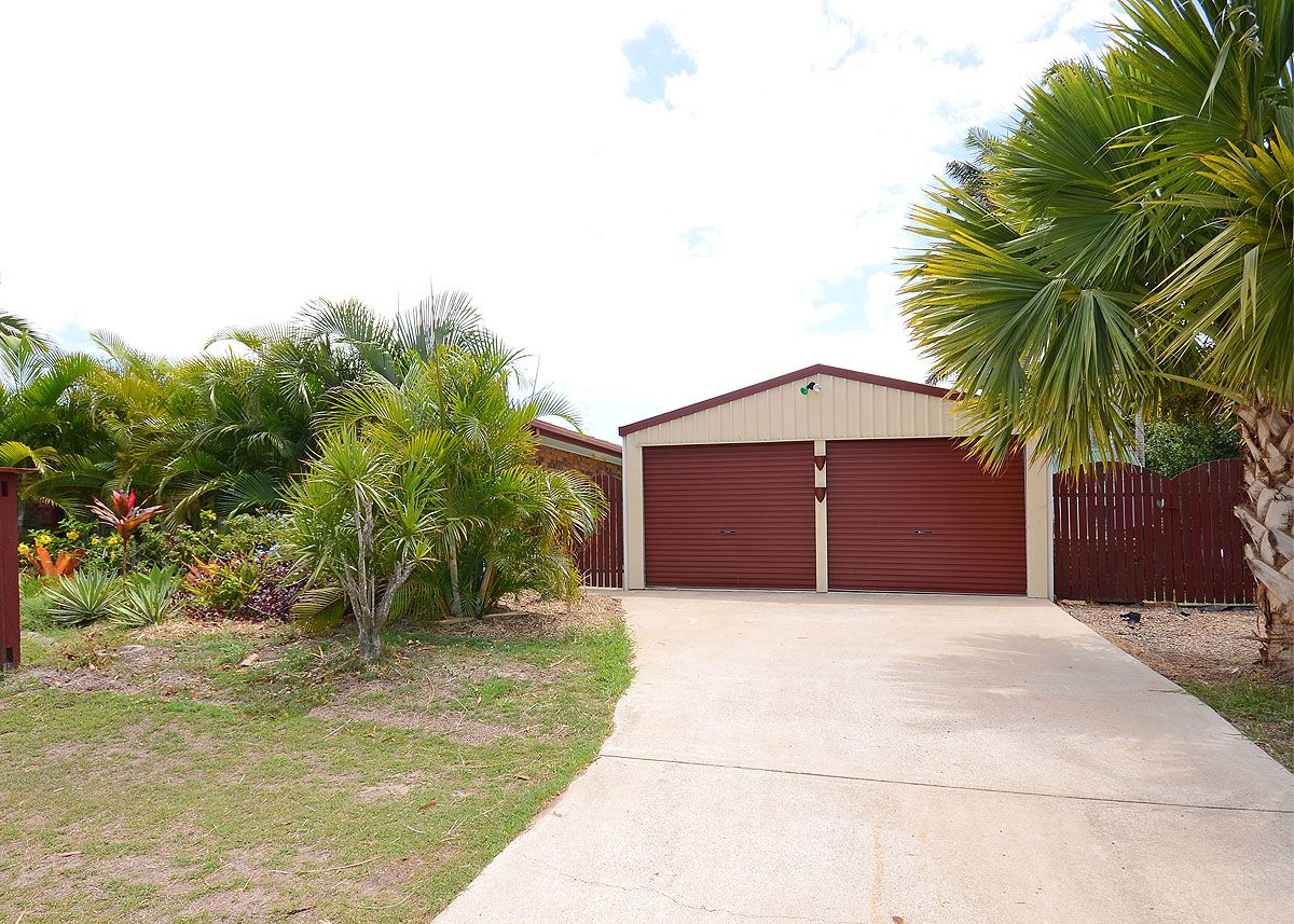 1 Trisha Court, SCARNESS, QLD 4655