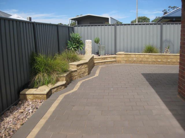 16 Hamra Drive, SMITHFIELD, SA 5114