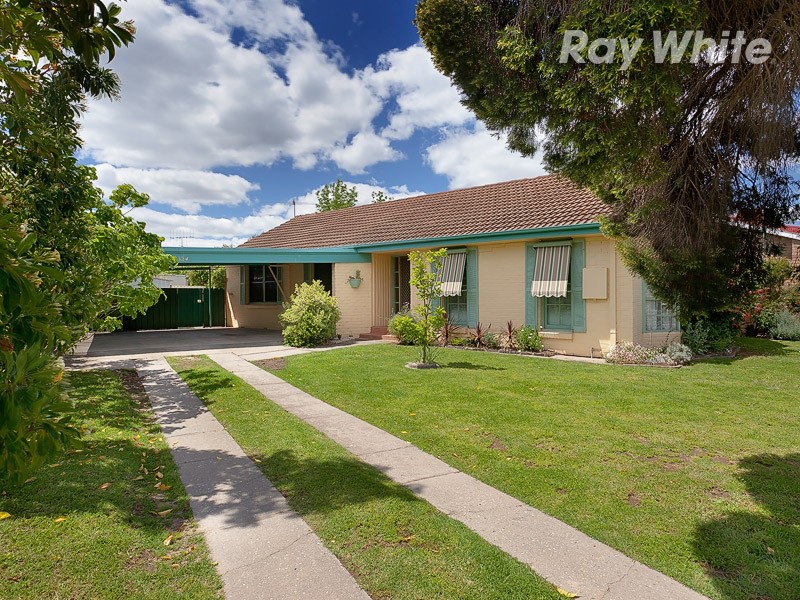 324 Christopher Court, LAVINGTON, NSW 2641