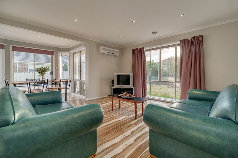 9 The Greenway, CRAIGIEBURN, VIC 3064