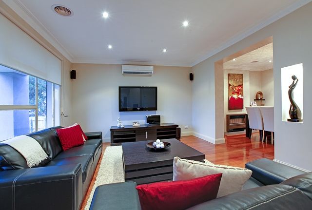 1/42 Dundee Street, RESERVOIR, VIC 3073