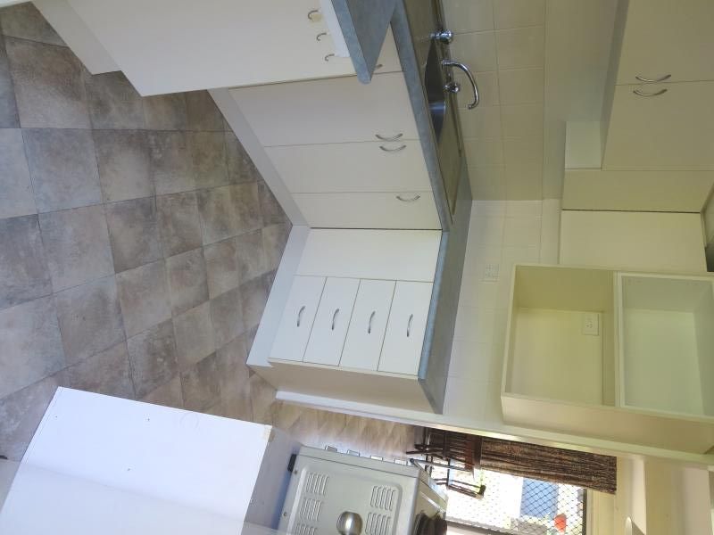 2/5 Hibiscus Avenue, MOOLOOLABA, QLD 4557