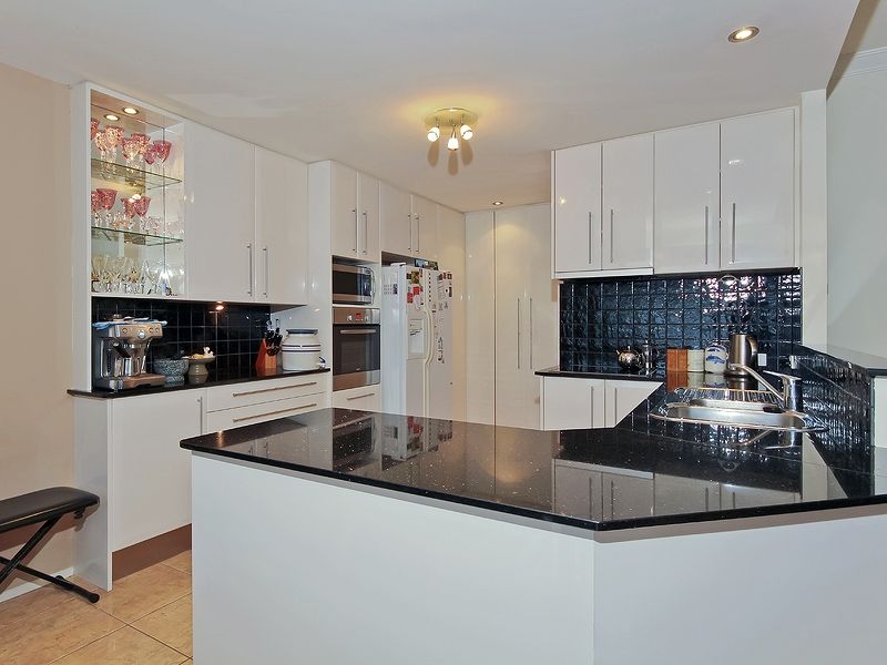 2/15 Dandenong Terrace, ROBINA, QLD 4226