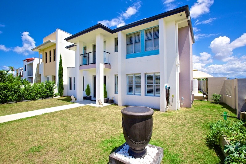 45 Sickle Avenue, HOPE ISLAND, QLD 4212
