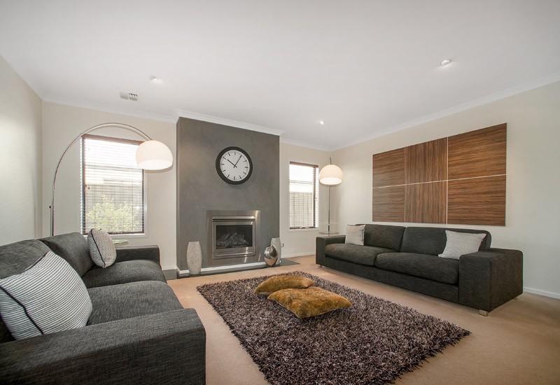 21 Waterside Drive, WATERWAYS, VIC 3195