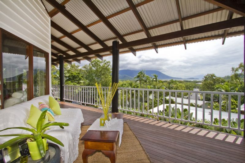 4 Justine Close, TRINITY BEACH, QLD 4879