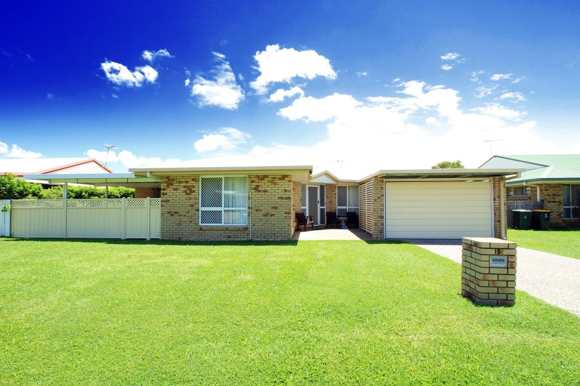 15 Smithwick Street, NORMAN GARDENS QLD 4701