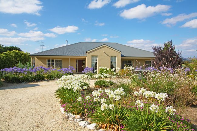 53 Hope Drive, BUNGENDORE NSW 2621