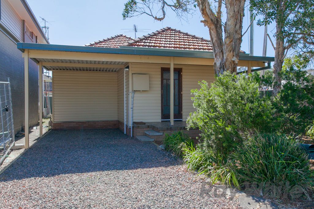 38 Garrett Street, CARRINGTON NSW 2294