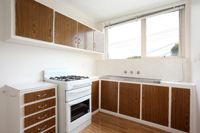 11/1158 Dandenong Road, CARNEGIE, VIC 3163