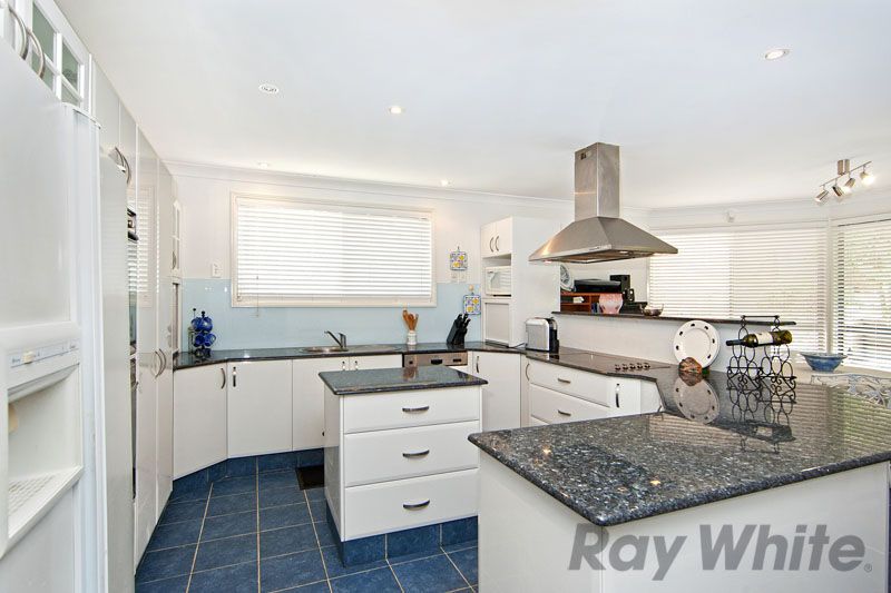 13 Andrew Street, LAKE MUNMORAH, NSW 2259