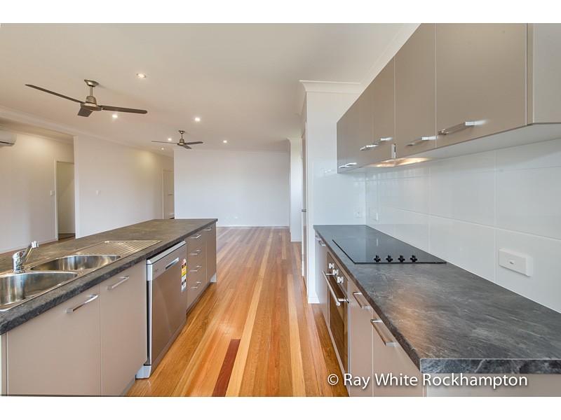 5 Stan Jones Street, NORMAN GARDENS, QLD 4701