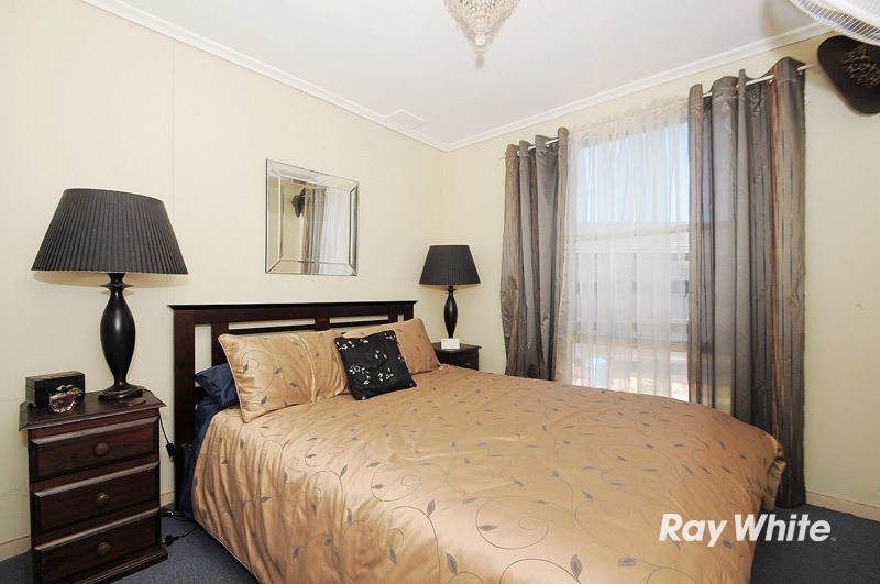 36 Valepark Crescent, CRANBOURNE, VIC 3977