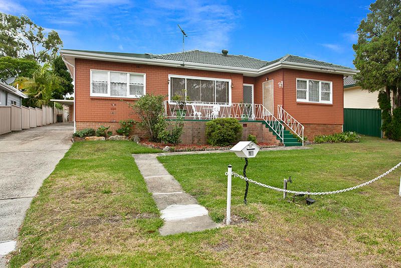 19 Myrtle Street, LOFTUS NSW 2232