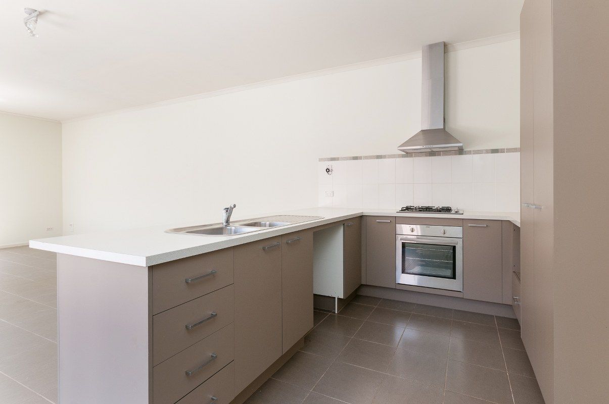 28 Hoxton Crescent, CRAIGIEBURN, VIC 3064