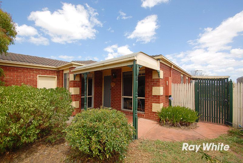 23 Scarborough Avenue, CRANBOURNE WEST, VIC 3977