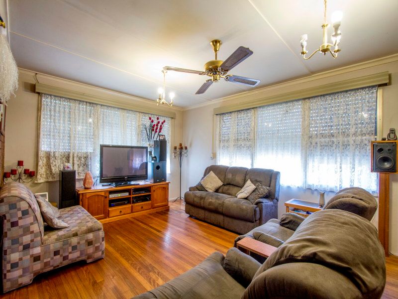 27 Coolgardie Street, FRANKSTON NORTH, VIC 3200