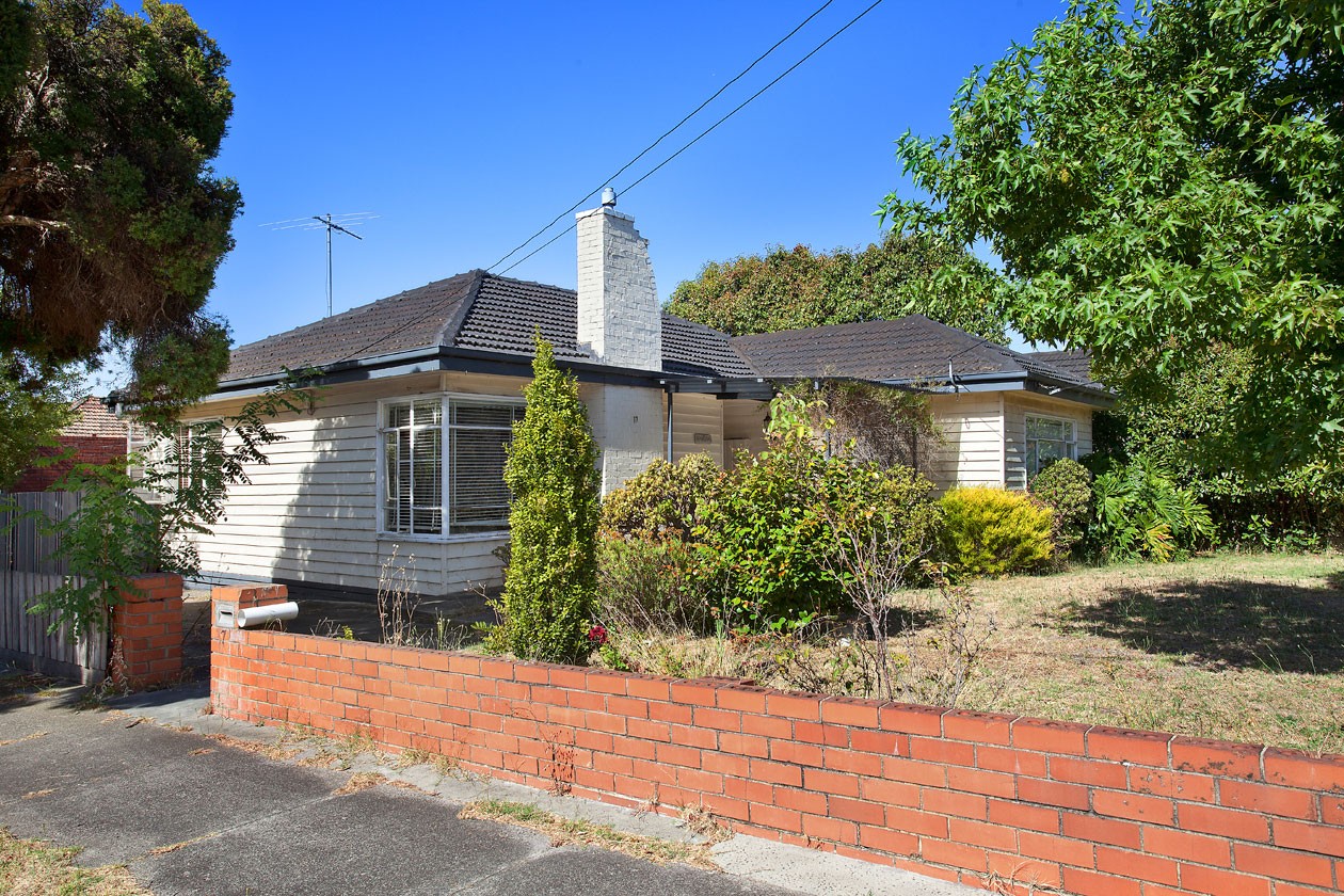 17 Voumard Street, OAKLEIGH SOUTH, VIC 3167