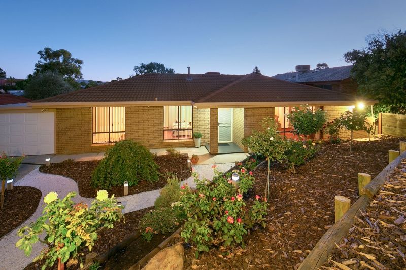 4 Cameron Court, REDWOOD PARK SA 5097