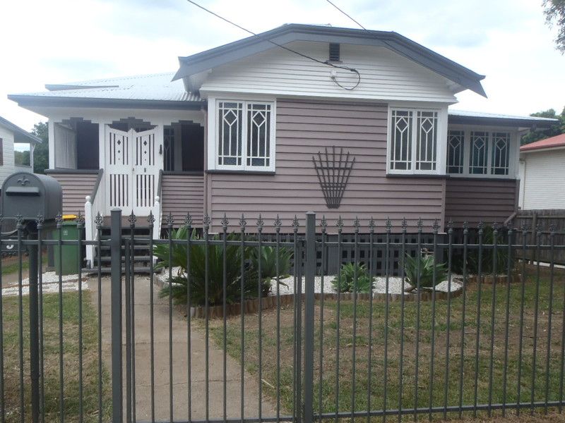 9 Salisbury Road, IPSWICH, QLD 4305